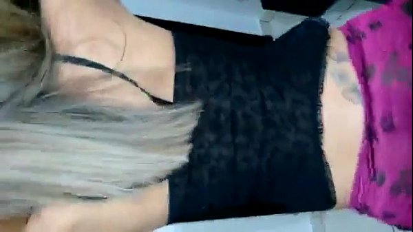 Novinha Alana Rains Dando Buceta Rosadinha Para Negãao