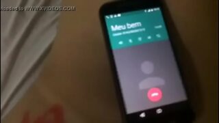 Como baixar porno para o celular