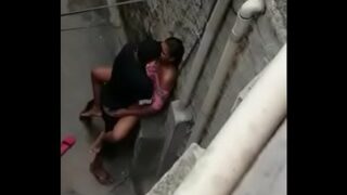 Novinha da favela transando