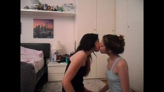 Lesbcas se beijando