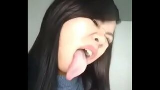 Longtongue