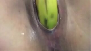Masturbando com banana