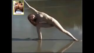 Mulher fazendo yoga