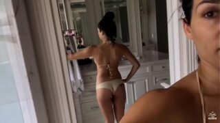 Nikki bella ass
