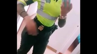 Policial fudendo
