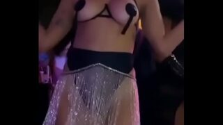 Anitta ass
