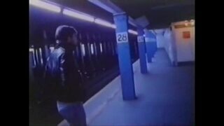 Sexo gay no metro