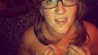 Sexy mom gets cum in her