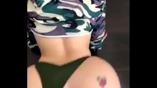 Tatuada porno