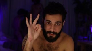 Video porno gay trio sem capa