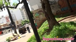 Brasil faz sexo por dinheiro na rua