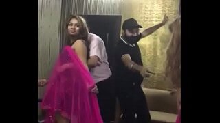 PAKISTANI MUJRA DANCE
